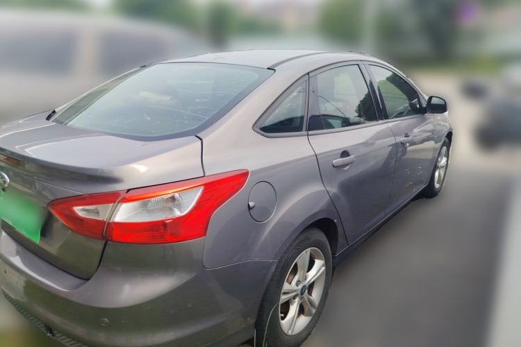 Used Ford Focus 2012 Sedan 1.6L Automatic Fashion Edition Rear Right 45 Deg