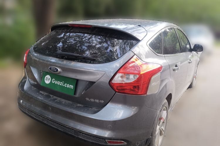 Used Ford Focus 2012 Hatchback 1.6L Automatic Fashion Edition Rear Right 45 Deg