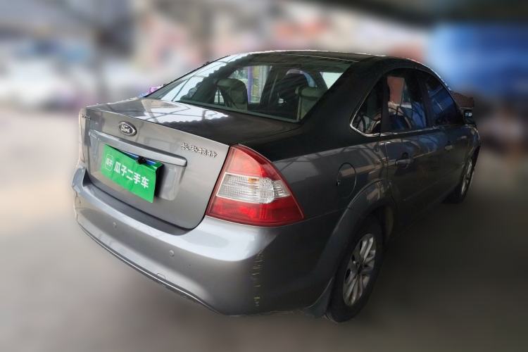 Used Ford Focus 2012 Sedan Classic 1.8L Automatic Fashion Edition Rear Right 45 Deg