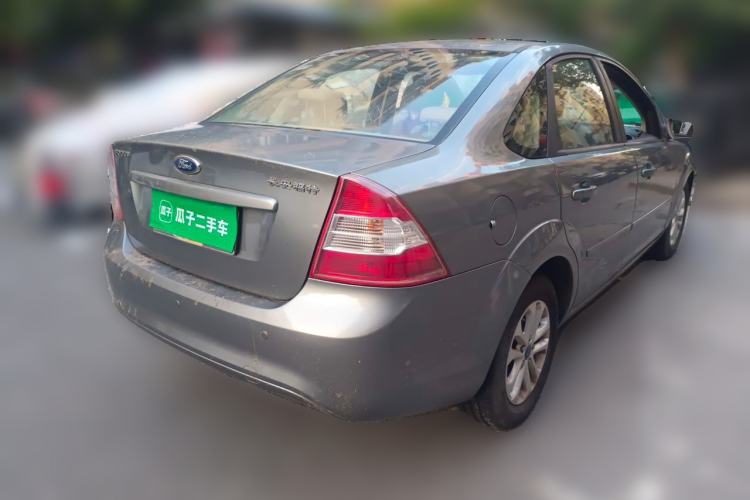 Used Ford Focus 2012 Sedan Classic 1.8L Manual Fashion Edition Rear Right 45 Deg