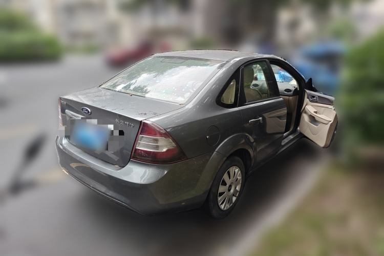 Used Ford Focus 2012 Sedan Classic 1.8L Manual Base Model Rear Right 45 Deg
