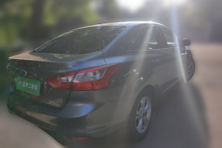 Used Ford Focus 2012 Sedan 1.6L Automatic Fashion Edition Rear Right 45 Deg