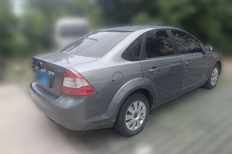 Used Ford Focus 2012 Sedan Classic 1.8L Automatic Base Model Rear Right 45 Deg