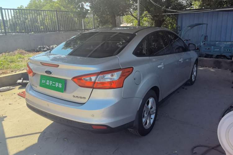 Used Ford Focus 2012 Sedan 1.6L Automatic Fashion Edition Rear Right 45 Deg