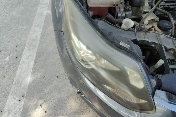 Used Ford Focus 2012 Sedan 1.6L Automatic Fashion Edition Right Front Headlight