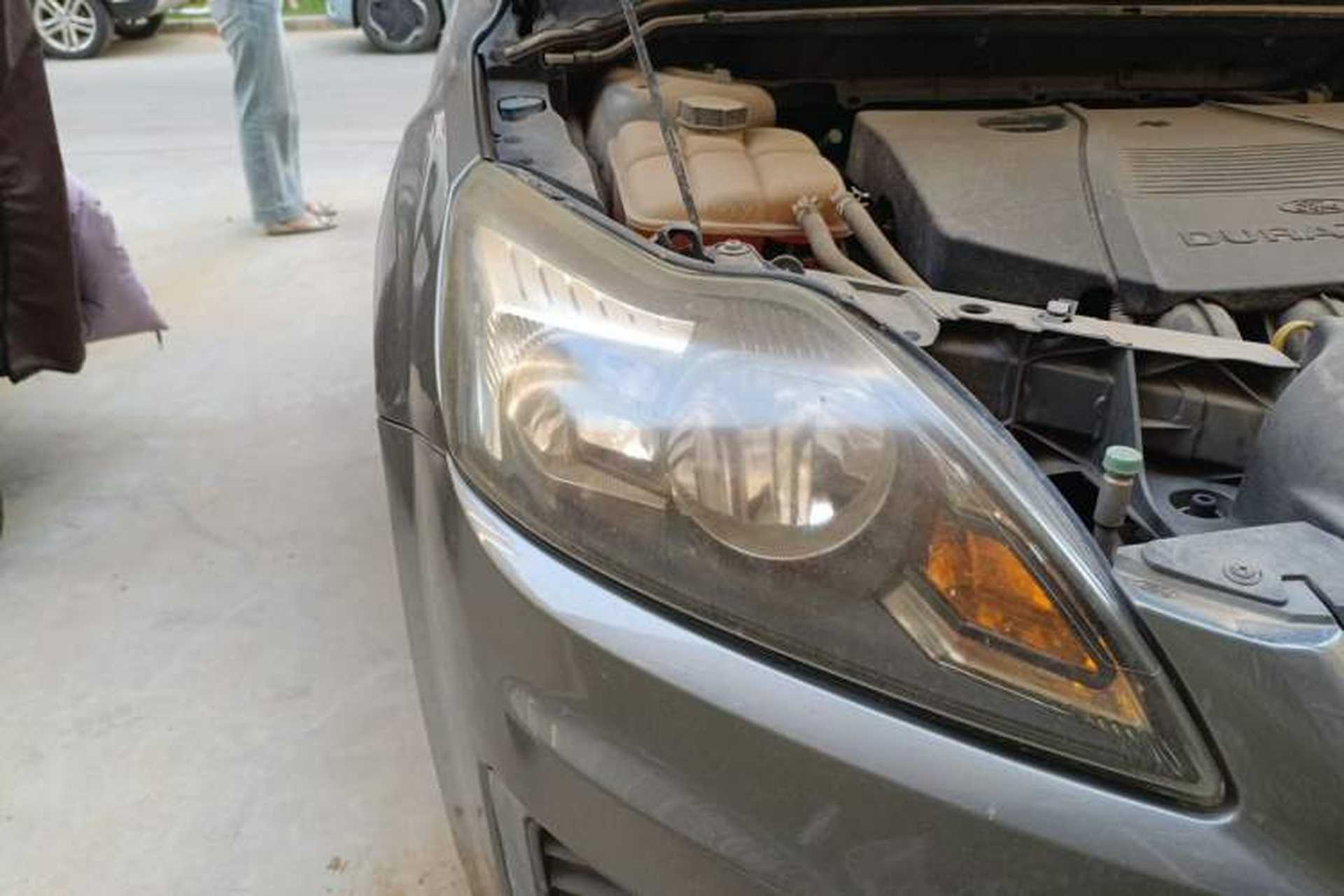 Used Ford Focus 2012 Hatchback Classic 1.8L Manual Base Model Right Front Headlight