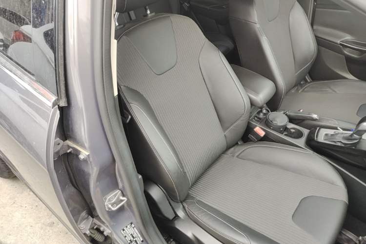 Used Ford Focus 2012 Sedan 1.6L Automatic Fashion Edition Right Front Seat