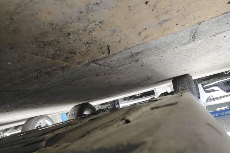 Used Ford Focus 2012 Sedan 1.6L Automatic Fashion Edition Right Side Sill
