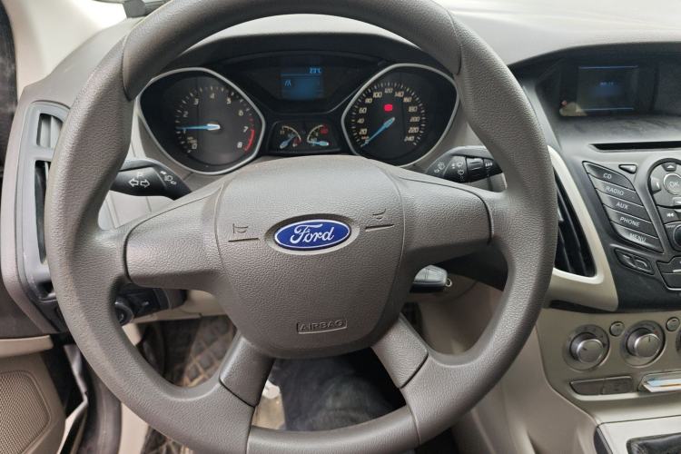 Used Ford Focus 2012 Sedan 1.6L Manual Comfort Model Steering Wheel