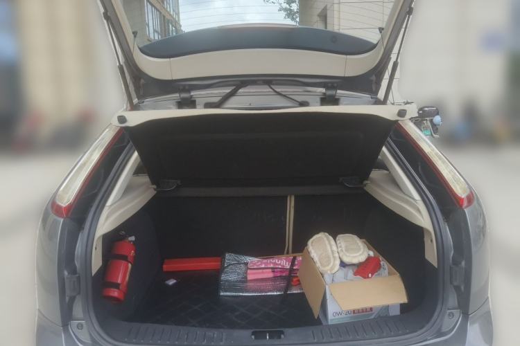 Used Ford Focus 2012 Hatchback Classic 1.8L Automatic Fashion Edition Trunk