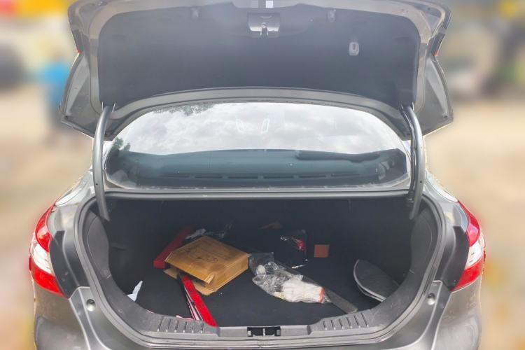 Used Ford Focus 2012 Sedan 1.6L Automatic Comfort Model Trunk