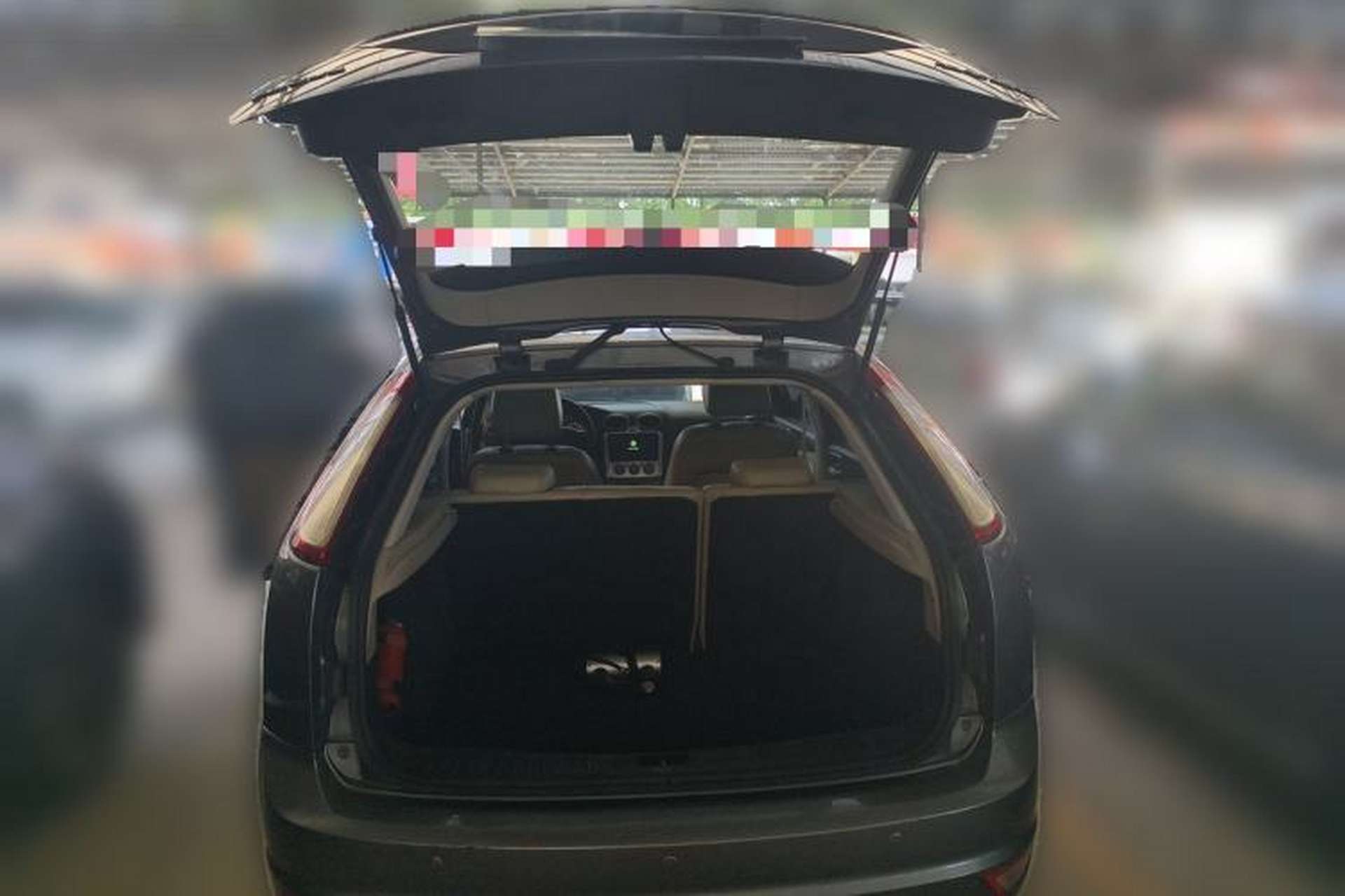 Used Ford Focus 2012 Hatchback Classic 1.8L Manual Fashion Edition Trunk