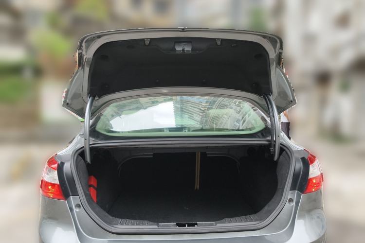 Used Ford Focus 2012 Sedan 1.6L Automatic Comfort Model Trunk