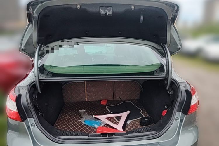 Used Ford Focus 2012 Sedan 1.6L Automatic Comfort Model Trunk