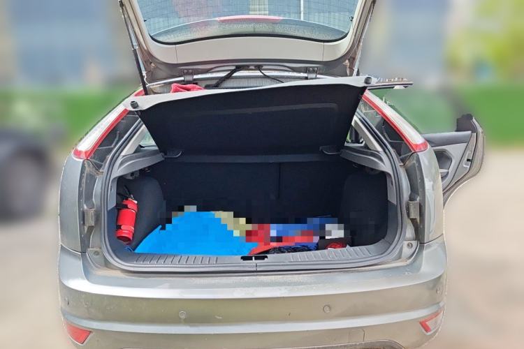Used Ford Focus 2012 Hatchback Classic 1.8L Automatic Base Model Trunk