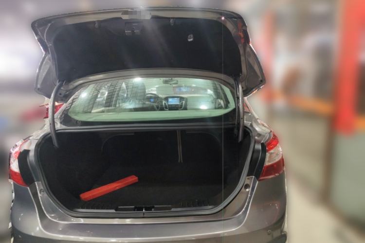Used Ford Focus 2012 Sedan 1.6L Automatic Comfort Model Trunk