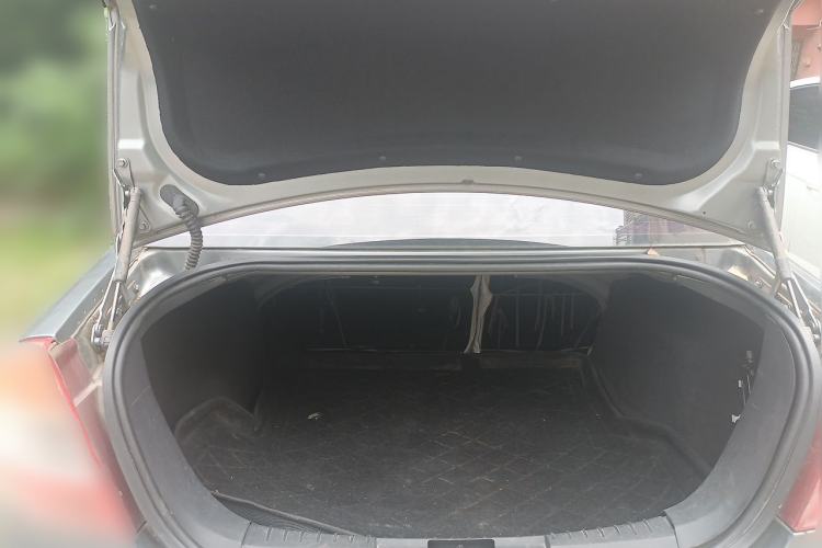 Used Ford Focus 2012 Sedan Classic 1.8L Automatic Base Model Trunk
