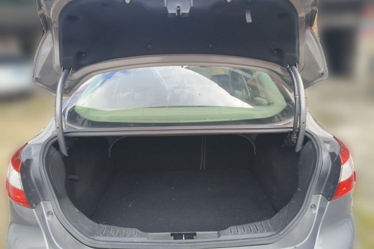 Used Ford Focus 2012 Sedan 1.6L Automatic Comfort Model Trunk