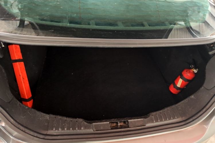 Used Ford Focus 2012 Sedan 1.6L Automatic Fashion Edition Trunk