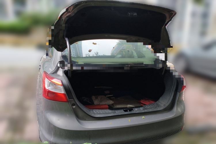 Used Ford Focus 2012 Sedan 1.6L Automatic Comfort Model Trunk