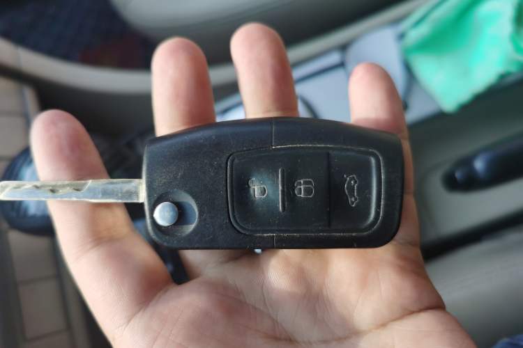 Used Ford Focus 2012 Hatchback Classic 1.8L Automatic Fashion Edition Vehicle Key