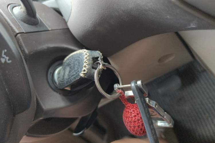 Used Ford Focus 2012 Sedan 1.6L Automatic Fashion Edition Vehicle Key