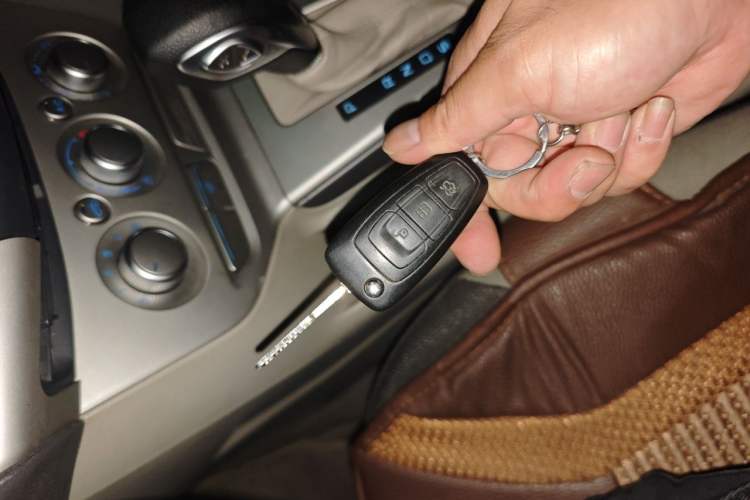 Used Ford Focus 2012 Sedan 1.6L Automatic Comfort Model Vehicle Key