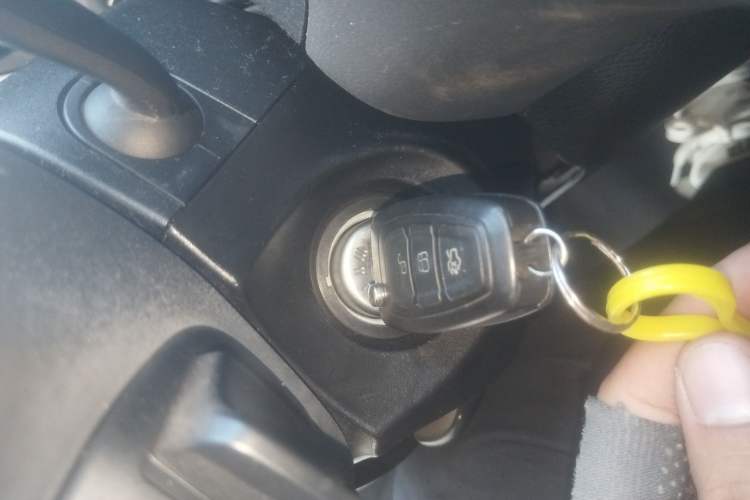 Used Ford Focus 2012 Sedan 1.6L Automatic Fashion Edition Vehicle Key