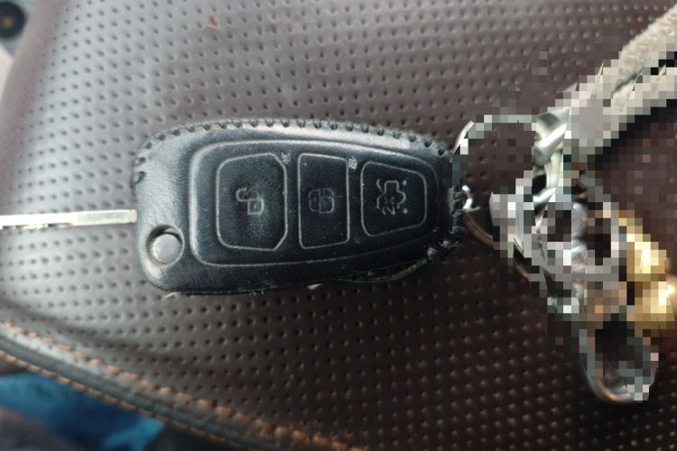 Used Ford Focus 2012 Sedan 1.6L Automatic Comfort Model Vehicle Key
