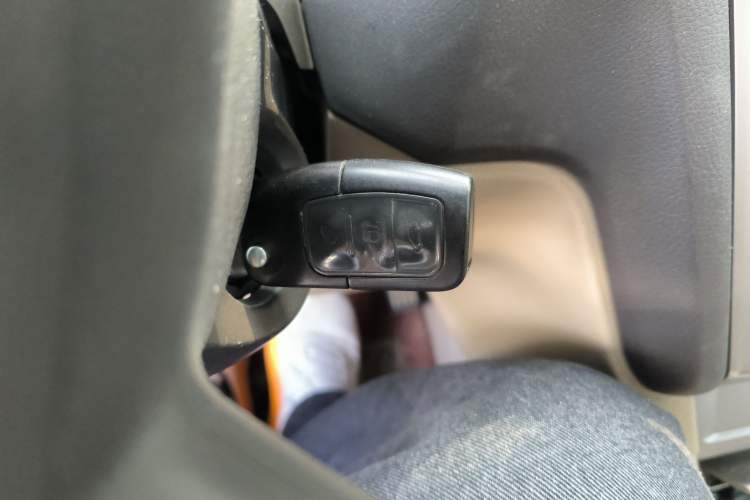 Used Ford Focus 2012 Sedan Classic 1.8L Manual Base Model Vehicle Key