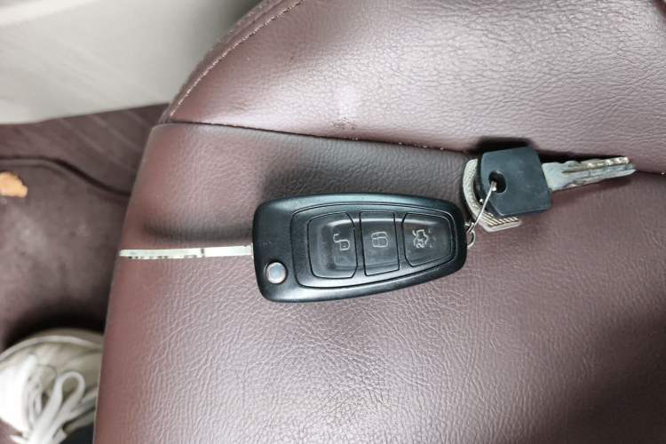 Used Ford Focus 2012 Sedan 1.6L Automatic Comfort Model Vehicle Key