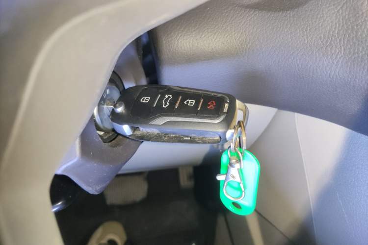 Used Ford Focus 2012 Sedan 1.6L Automatic Fashion Edition Vehicle Key