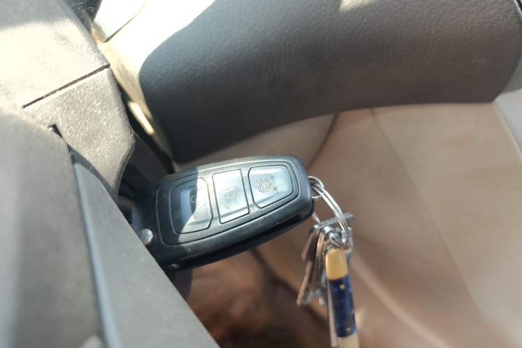 Used Ford Focus 2012 Sedan 1.6L Manual Fashion Edition Vehicle Key