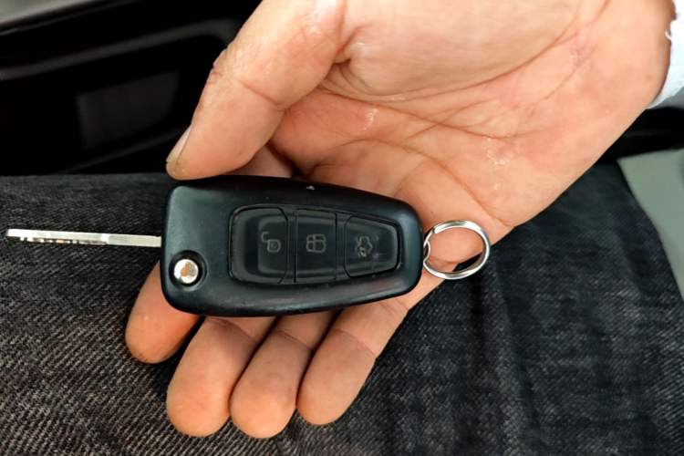 Used Ford Focus 2012 Sedan 1.6L Automatic Fashion Edition Vehicle Key