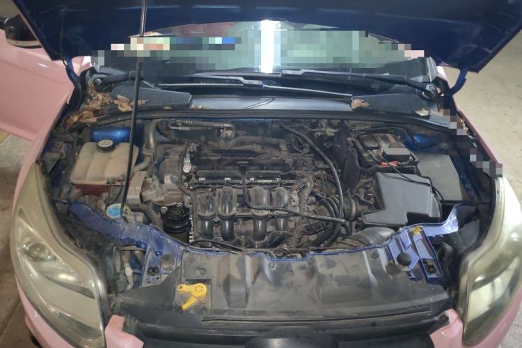 Used Ford Focus 2012 Hatchback 1.6L Automatic Comfort Model Engine Bay