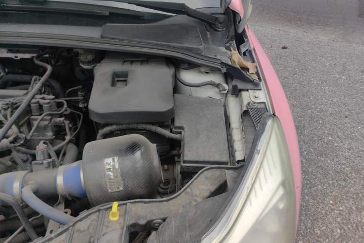 Used Ford Focus 2012 Sedan 1.6L Manual Fashion Edition Engine Bay Left