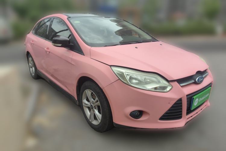 Used Ford Focus 2012 Sedan 1.6L Manual Fashion Edition Front Right 45 Deg