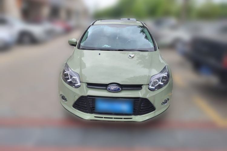 Used Ford Focus 2012 Hatchback 2.0L Automatic Luxury Sport Model Front
