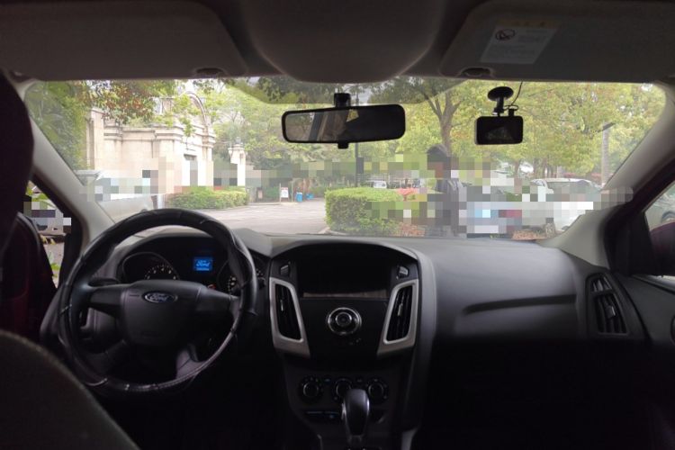 Used Ford Focus 2012 Hatchback 1.6L Automatic Comfort Model Headliner