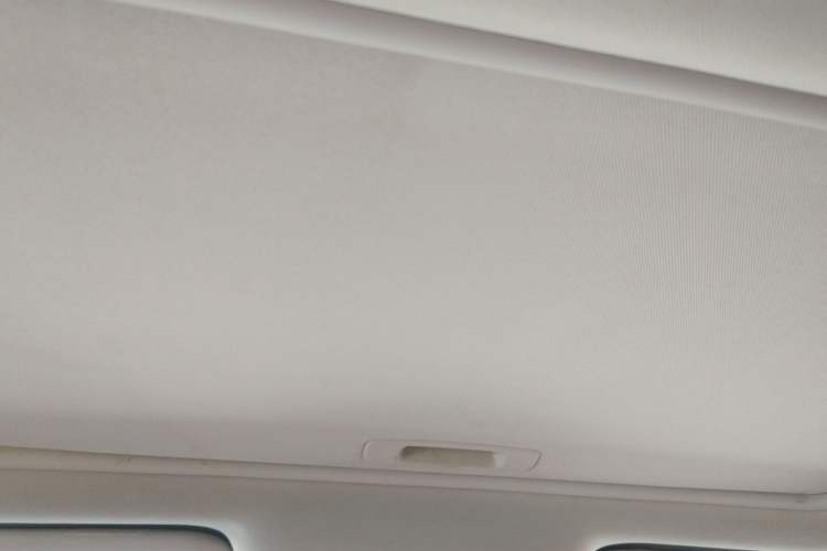 Used Ford Focus 2012 Hatchback 1.6L Automatic Fashion Edition Headliner
