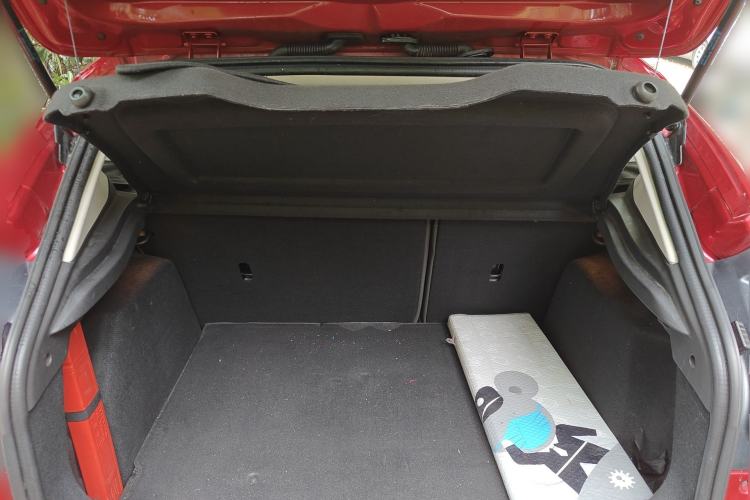 Used Ford Focus 2012 Hatchback 1.6L Automatic Comfort Model Trunk