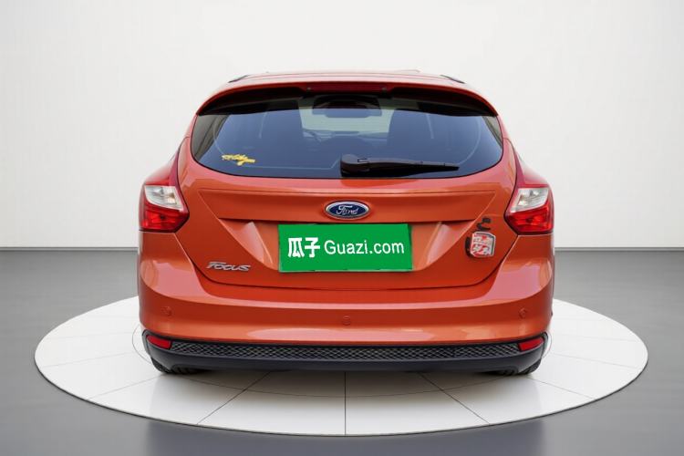 Used Ford Focus 2012 Hatchback 1.6L Automatic Fashion Edition Exterior 4