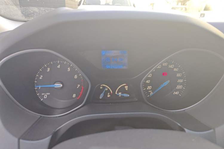 Used Ford Focus 2012 Hatchback 1.6L Automatic Fashion Edition Instrument Cluster