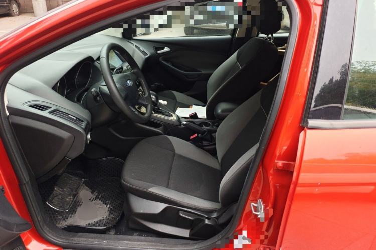 Used Ford Focus 2012 Hatchback 1.6L Automatic Comfort Model Left Front Seat