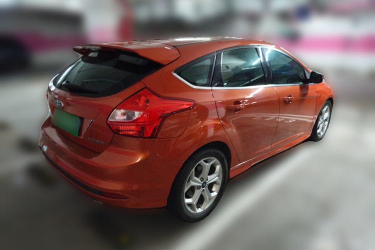 Used Ford Focus 2012 Hatchback 2.0L Automatic Luxury Sport Model Rear Right 45 Deg