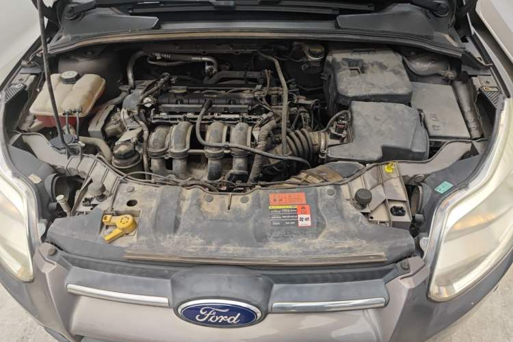 Used Ford Focus 2012 Sedan 1.6L Automatic Comfort Model Engine Bay