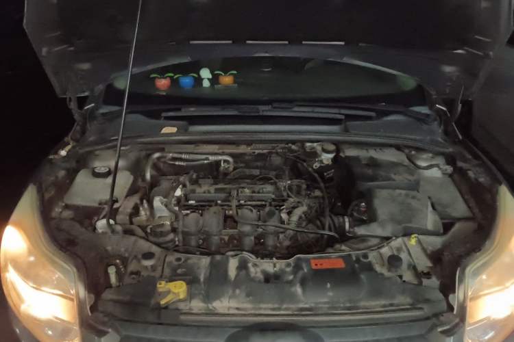 Used Ford Focus 2012 Sedan 1.6L Automatic Fashion Edition Engine Bay