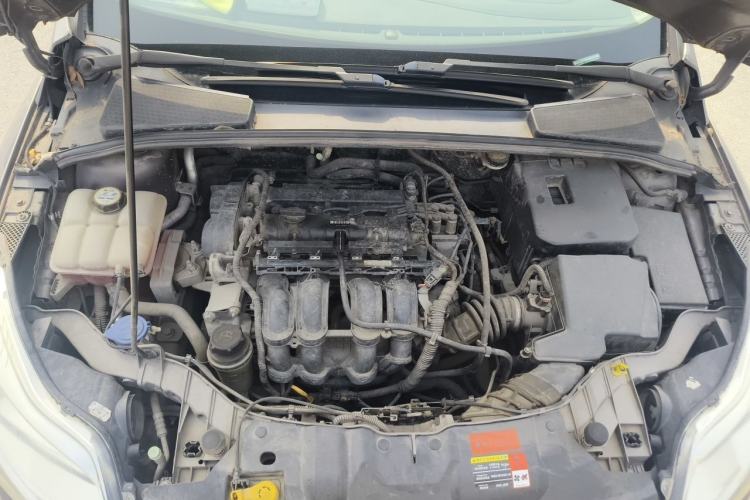Used Ford Focus 2012 Sedan 1.6L Automatic Comfort Model Engine Bay