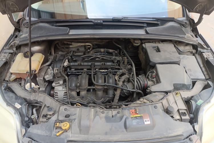 Used Ford Focus 2012 Sedan 1.6L Manual Comfort Model Engine Bay