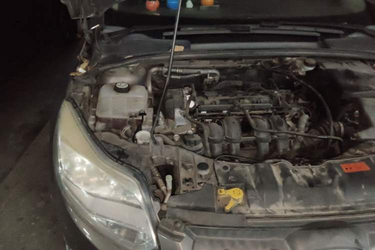 Used Ford Focus 2012 Sedan 1.6L Automatic Fashion Edition Engine Bay Right